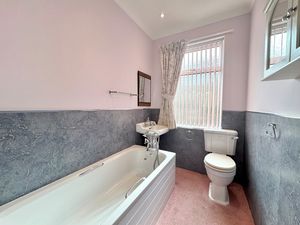 Photo 17- click for photo gallery